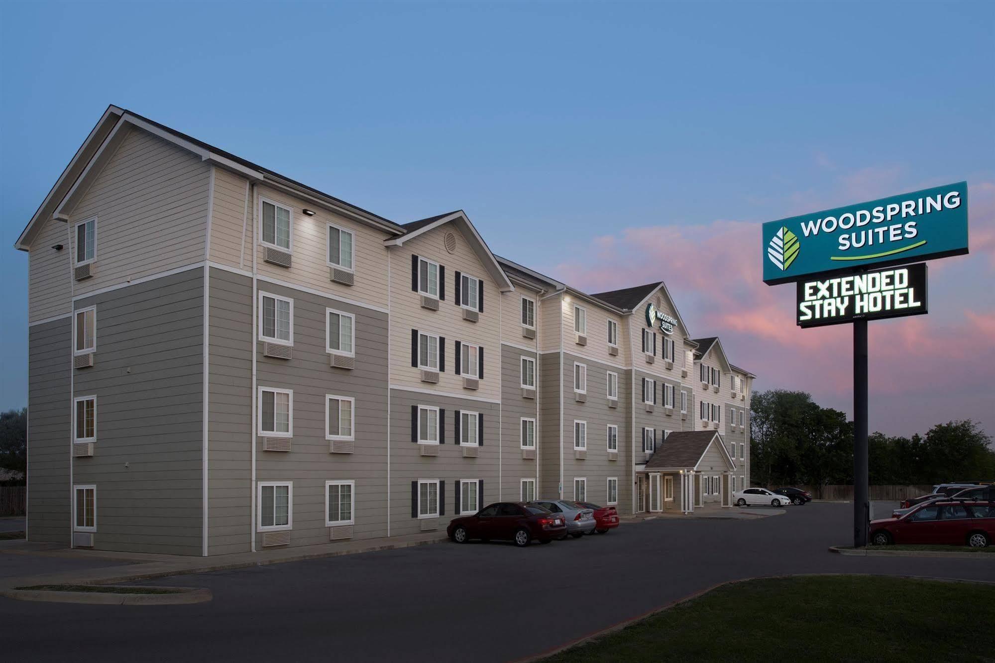 Woodspring Suites Killeen Exteriör bild